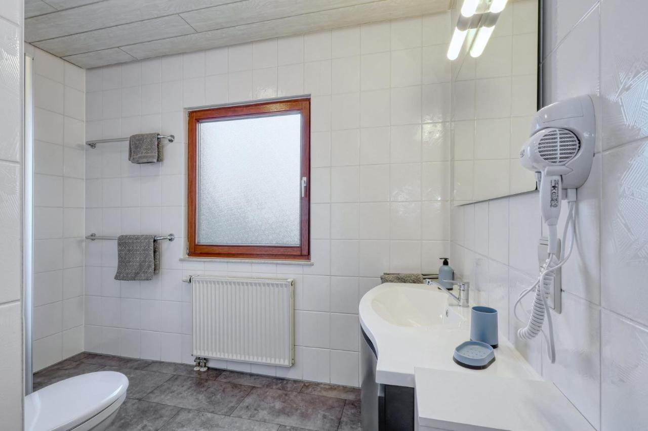 Seepark Kirchheim Ferienhaus Bei Anne Mit Sauna Eksteriør billede